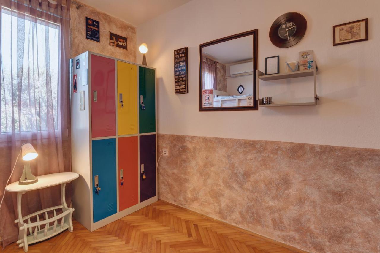 Q Podgorica Beds,Rooms And More Bagian luar foto